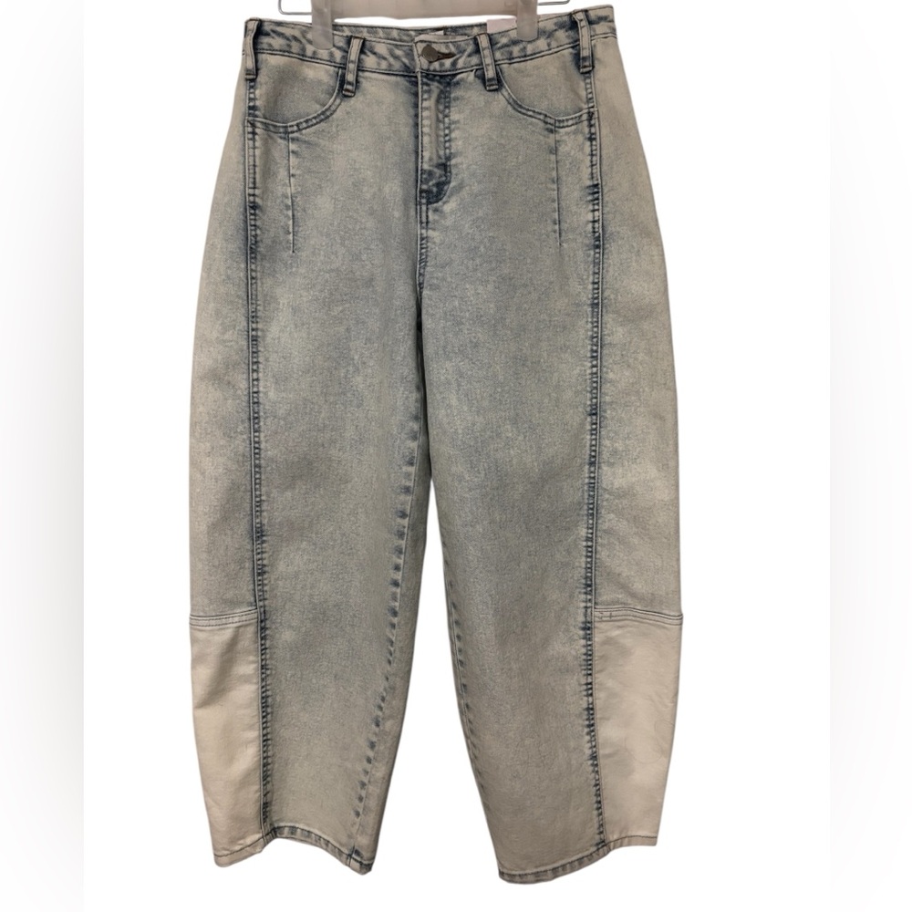NWT- And Now This- Barrel Leg, Relaxed, High Rise, Stretch, Chic, Trendy Size 26